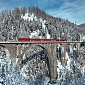 Красный поезд C-377 (3,0х2,38 м)